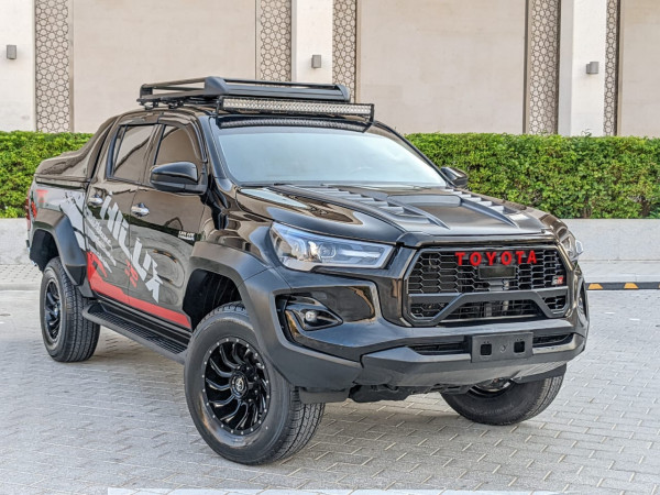 Toyota Hilux 2017  Black LHD Petrol AT Pickup 4WD view 23