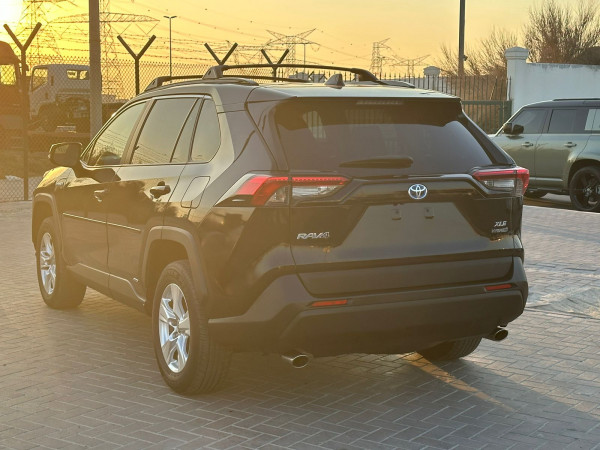 Toyota RAV 4 2021  Black LHD Hybrid AT SUV Crossover 4WD view 9