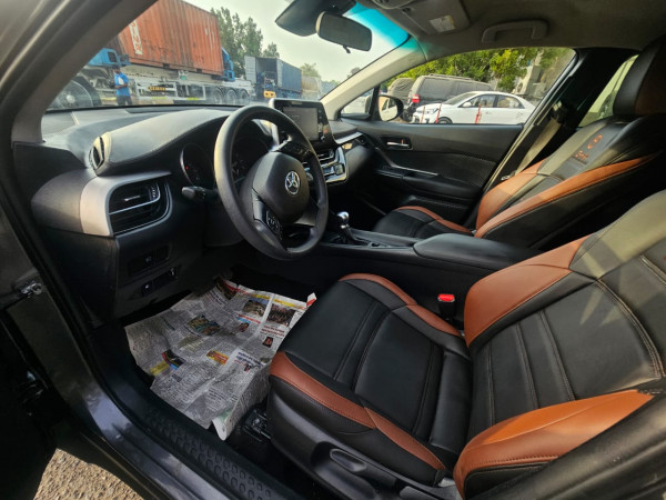 Toyota C HR 2021  Grey LHD Petrol AT SUV Crossover 2WD view 3