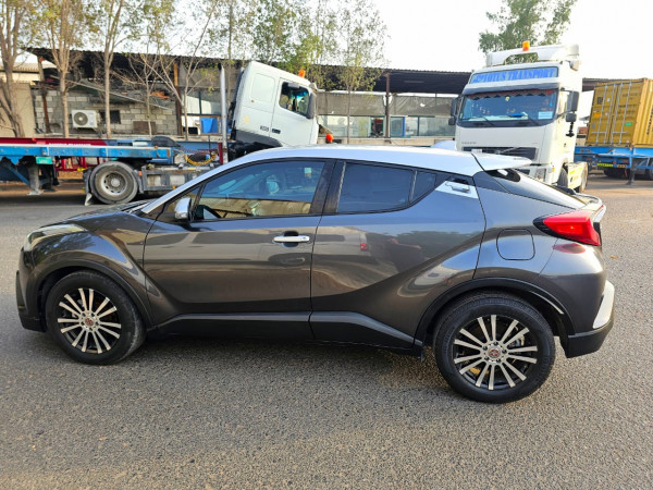 Toyota C HR 2021  Grey LHD Petrol AT SUV Crossover 2WD view 15
