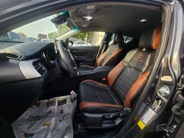 Toyota C HR 2021  Grey LHD Petrol AT SUV Crossover 2WD view 16