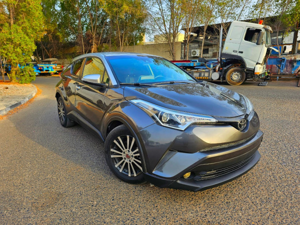 Toyota C HR 2021  Grey LHD Petrol AT SUV Crossover 2WD view 18