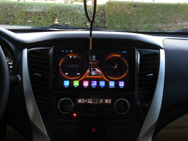 Mitsubishi Montero 2016  Black LHD Petrol AT SUV 4WD view 7