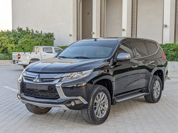 Mitsubishi Montero 2016  Black LHD Petrol AT SUV 4WD view 11