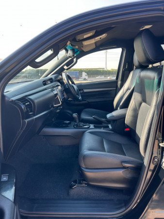 Toyota Hilux 2020  Black RHD Diesel AT Pickup 4WD view 2