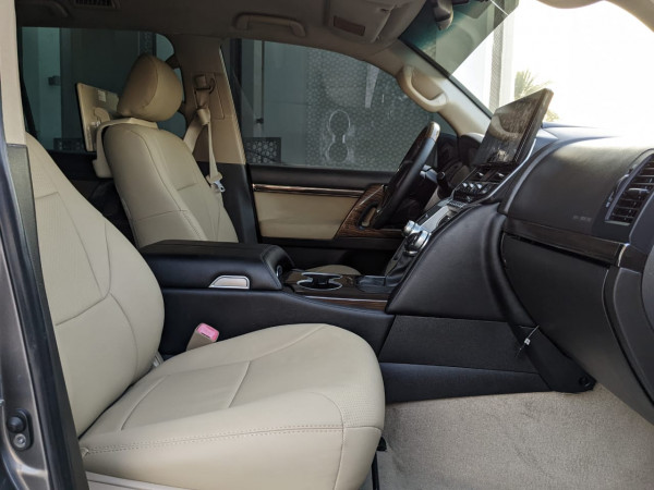 Toyota Land Cruiser 2011  Grey LHD Petrol AT SUV 4WD view 2