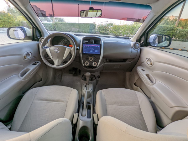 Nissan Sunny 2018/ White LHD Petrol AT Sedan 2WD view 4