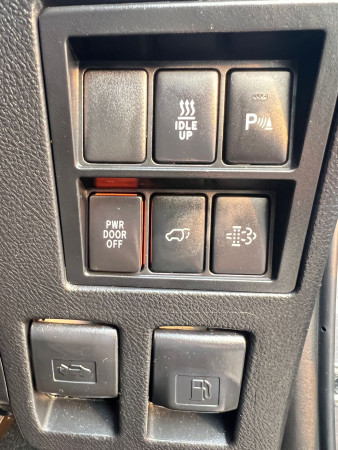 Toyota Fortuner 2020/ Grey RHD Diesel AT SUV 4WD view 8