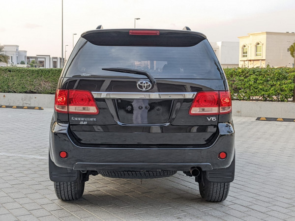 Toyota Fortuner 2008/ Black LHD Petrol AT SUV 4WD view 17