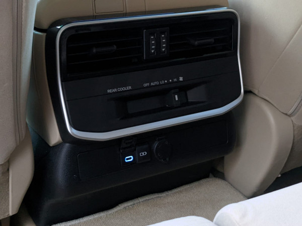 Toyota Land Cruiser 2022  White LHD Petrol AT SUV 4WD view 9