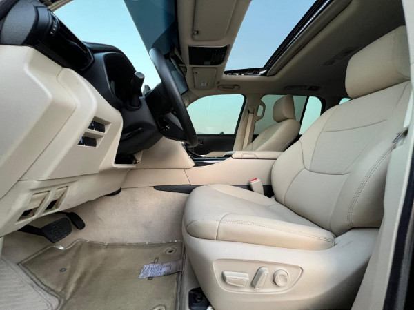 Toyota Land Cruiser 2022  Black LHD Petrol AT SUV 4WD view 11