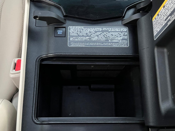 Toyota Land Cruiser 2022  Black LHD Petrol AT SUV 4WD view 14