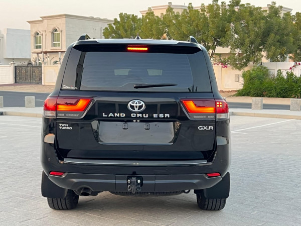 Toyota Land Cruiser 2022  Black LHD Petrol AT SUV 4WD view 19