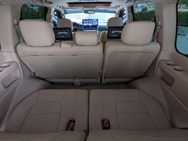 Toyota Land Cruiser 2014  Black LHD Petrol AT SUV 4WD view 4