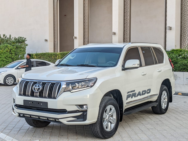 Toyota LAND CRUISER PRADO 2020  White LHD Petrol AT SUV 4WD