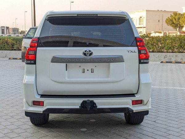 Toyota LAND CRUISER PRADO 2020  White LHD Petrol AT SUV 4WD view 10