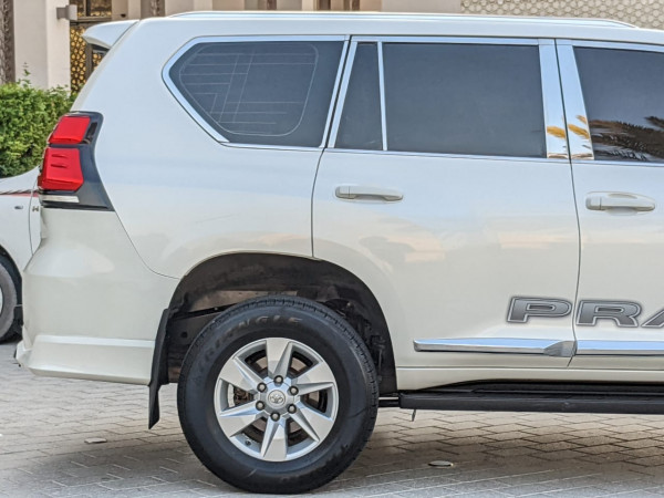 Toyota LAND CRUISER PRADO 2020  White LHD Petrol AT SUV 4WD view 14