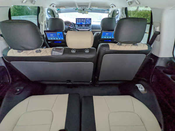 Toyota Land Cruiser 2014/ Black LHD Petrol AT SUV 4WD view 18