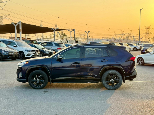 Toyota RAV 4 2022  Blue LHD Hybrid AT SUV Crossover 4WD