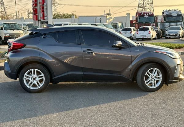 Toyota C HR 2020  Grey LHD Hybrid AT SUV Crossover 2WD view 8