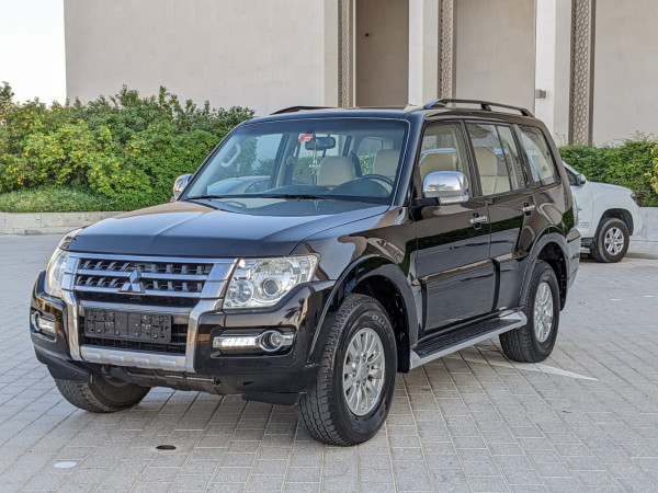Mitsubishi Pajero 2015  Black LHD Petrol AT SUV 4WD view 12