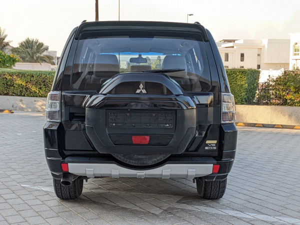 Mitsubishi Pajero 2015  Black LHD Petrol AT SUV 4WD view 15