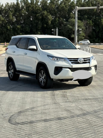 Toyota Fortuner 2020/ White LHD Petrol AT SUV 4WD view 17