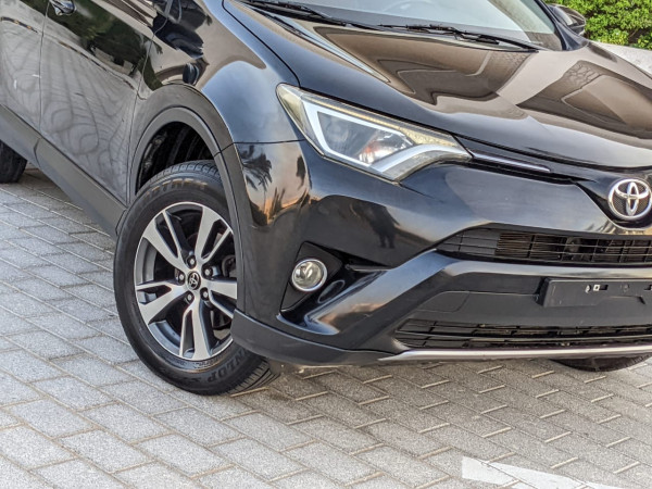 Toyota RAV 4 2016/ Black LHD Petrol AT SUV Crossover 4WD view 12