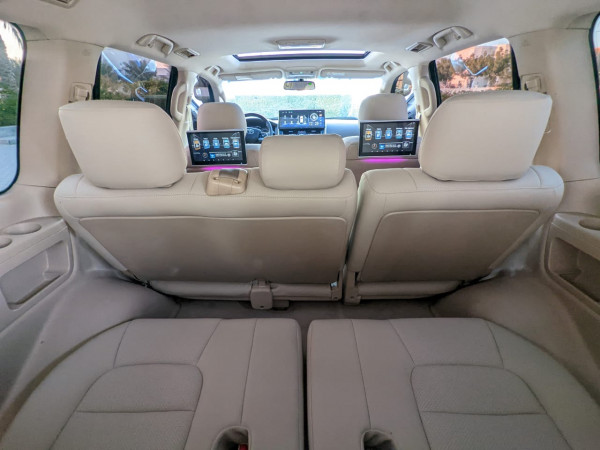 Toyota Land Cruiser 2014  Black LHD Petrol AT SUV 4WD view 5