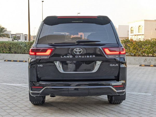 Toyota Land Cruiser 2014  Black LHD Petrol AT SUV 4WD view 17