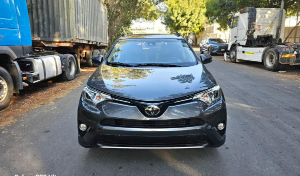 Toyota RAV 4 2018/ Grey LHD Petrol AT SUV Crossover 2WD view 10