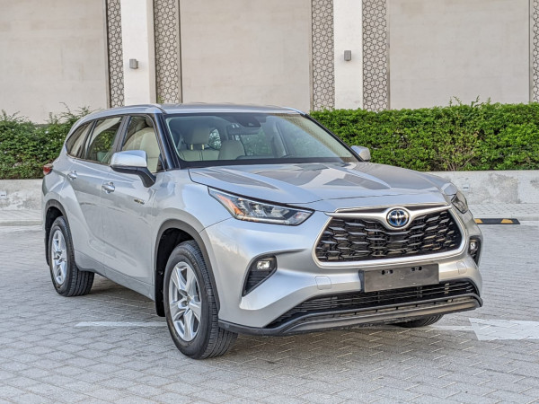 Toyota Highlander 2023/ Silver LHD Hybrid AT SUV 4WD view 22