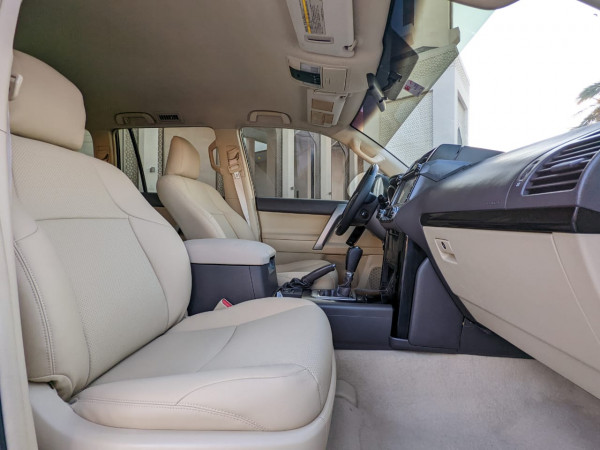 Toyota LAND CRUISER PRADO 2014/ White LHD Petrol AT SUV 4WD view 2