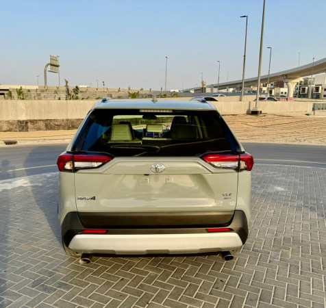 Toyota RAV 4 2023/ Green(L) LHD Petrol AT SUV Crossover 4WD