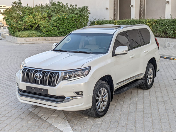 Toyota LAND CRUISER PRADO 2020  White LHD Petrol AT SUV 4WD