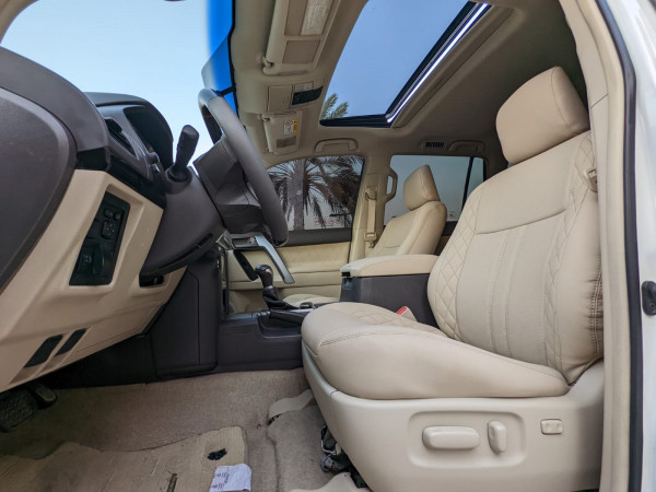 Toyota LAND CRUISER PRADO 2020  White LHD Petrol AT SUV 4WD view 11