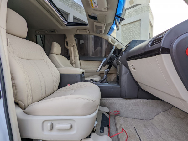 Toyota LAND CRUISER PRADO 2020  White LHD Petrol AT SUV 4WD view 24