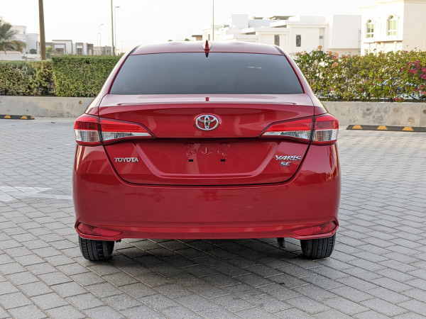 Toyota Yaris 2019/ Red LHD Petrol AT Sedan 2WD view 7