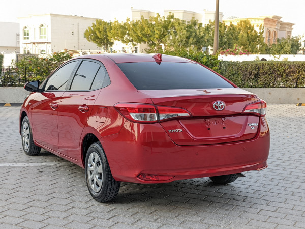 Toyota Yaris 2019/ Red LHD Petrol AT Sedan 2WD view 9