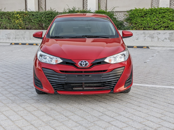 Toyota Yaris 2019/ Red LHD Petrol AT Sedan 2WD view 12