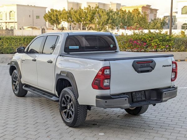 Toyota Hilux 2024  White LHD Petrol AT Pickup 4WD view 16