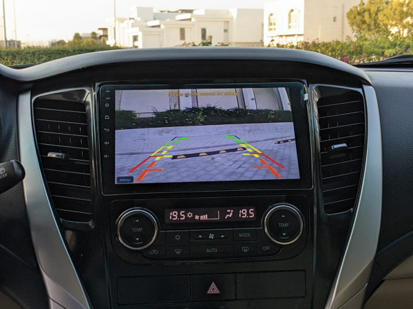 Mitsubishi Montero 2019  Brown LHD Petrol AT SUV 4WD view 5