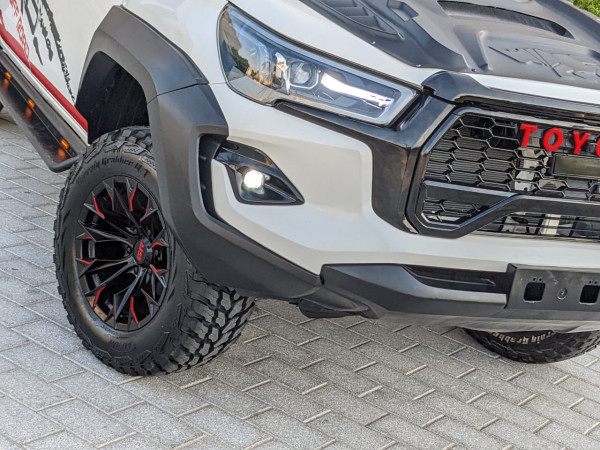 Toyota Hilux 2016  White LHD Petrol AT Pickup 4WD view 2