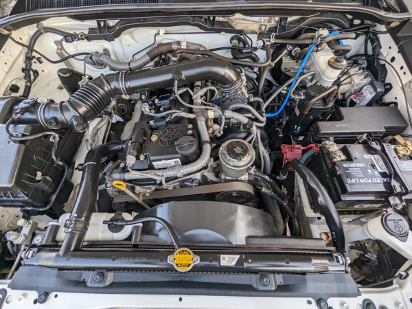 Toyota Hilux 2016  White LHD Petrol AT Pickup 4WD view 17