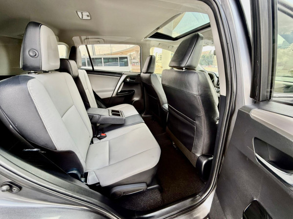 Toyota RAV 4 2018  Grey LHD Petrol AT SUV Crossover 4WD view 11