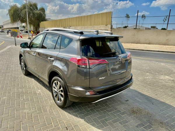 Toyota RAV 4 2018  Grey LHD Petrol AT SUV Crossover 4WD view 12