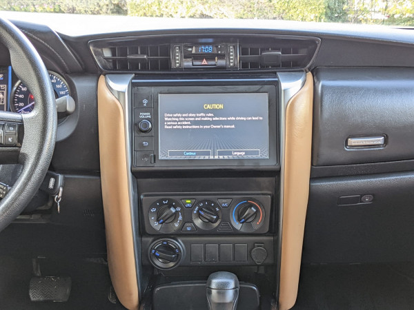 Toyota Fortuner 2022  White LHD Petrol AT SUV 4WD view 8