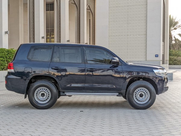 Toyota Land Cruiser 2019  Blue LHD Petrol AT SUV 4WD view 13