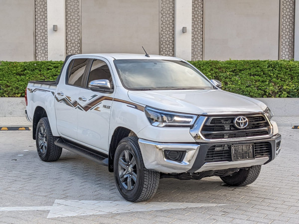 Toyota Hilux 2024  White LHD Petrol AT Pickup 4WD view 19