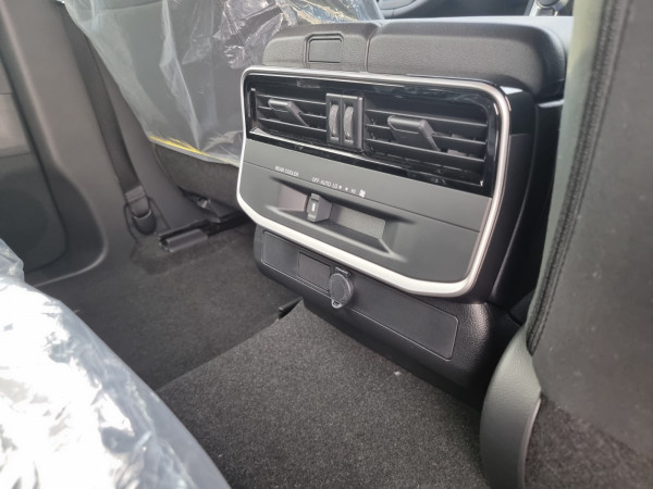 Toyota Land Cruiser 2024  White LHD Petrol AT SUV 4WD view 5